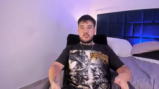 Chatroom XXX en direct de DanteBlossom