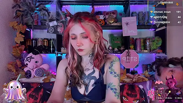 Chat +18 de _Devill_Baby ao vivo