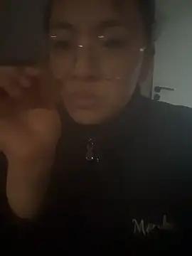 Antoniea666 网络视讯表演
