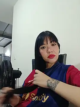 foranea Adlı Modelin Canlı XXX Sohbeti