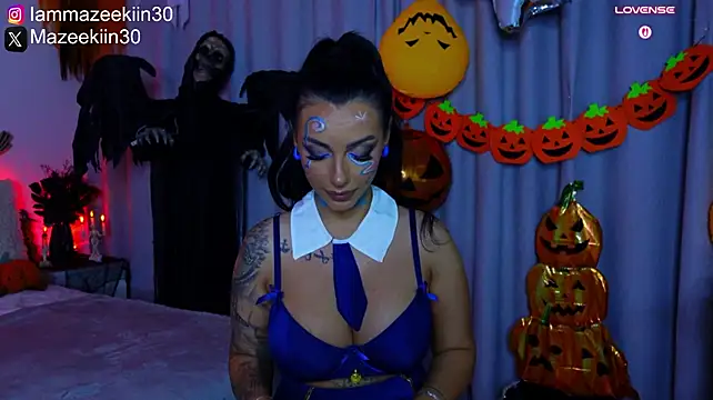 Iammazeekiin30 Adlı Modelin Canlı XXX Sohbeti