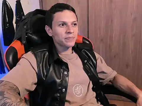 Chat XXX ao vivo de Masterdave7