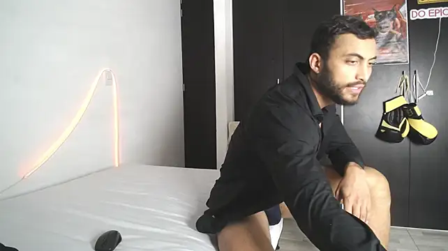 ClayBrown live XXX chat