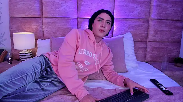 NinaHille 웹캠 쇼
