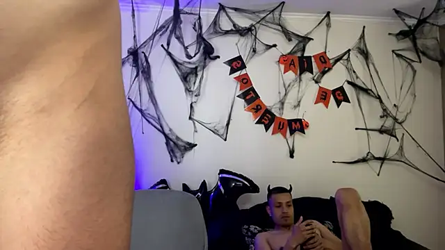 Chat XXX Live Emanuell__