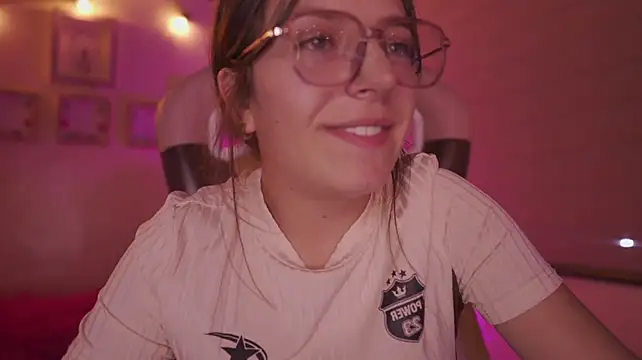 Czat XXX na żywo – milly_kenner