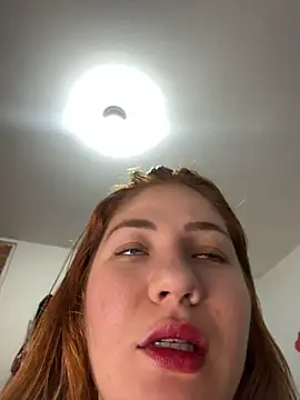 צ'אט XXX בשידור חי של Celestedubois