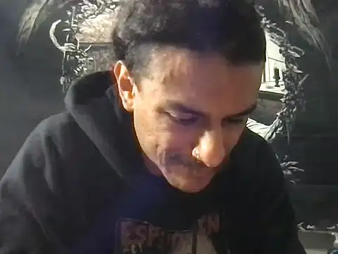 HorrorotikA live XXX chat