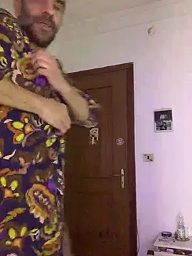 Chat +18 de TORAKIKI79 ao vivo