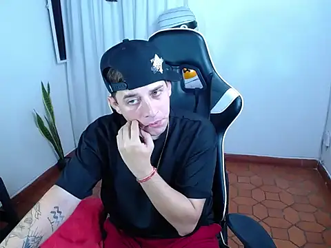 Chat +18 de 420Liam ao vivo