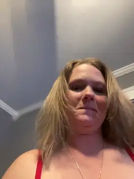 Онлайн чат XXX kaylababyluv