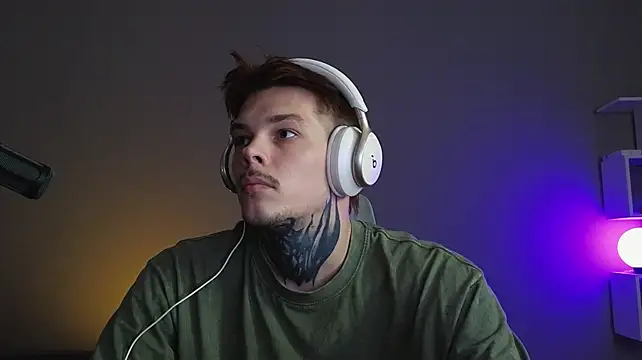 DENIS_HERE – Naživo XXX chat