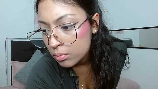 Chatroom XXX en direct de vaness_weet