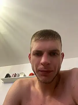 VelvetKingg XXX чат на живо