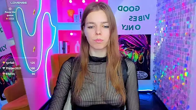 TinaTayylor's Live XXX Chat