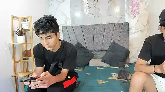 Chat +18 de Heiden_hot_ ao vivo