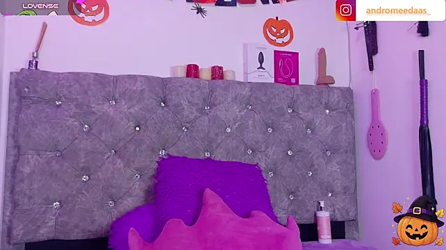 ANDROMEEDA Adlı Modelin Canlı XXX Sohbeti