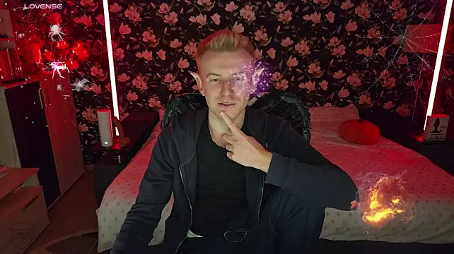 Czat XXX na żywo – Vuitton