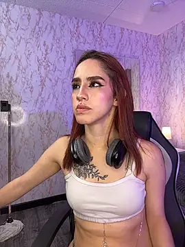 Czat XXX na żywo – Elodiee_Roussee