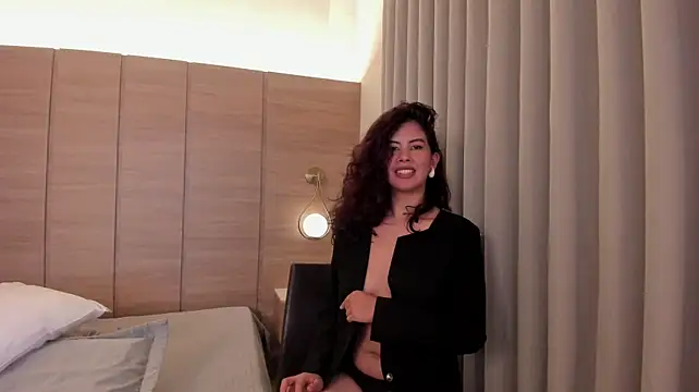 Czat XXX na żywo – Violett_Raven