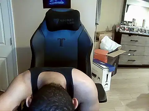 Neovergil0's Live XXX Chat
