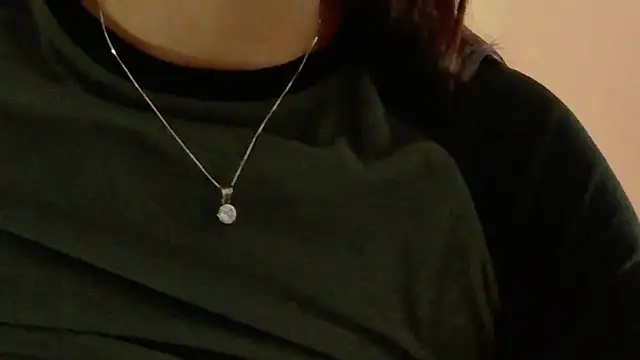 magali_19's Live XXX Chat