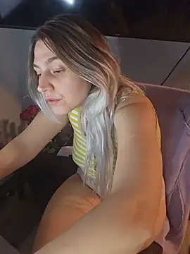 ScarletsWeb Live XXX Chat