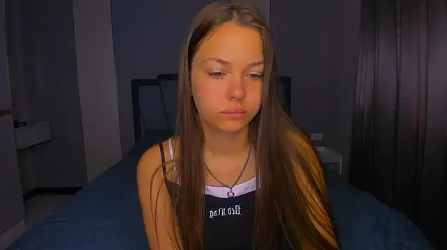 AlexaBarkley 即時 XXX 聊天