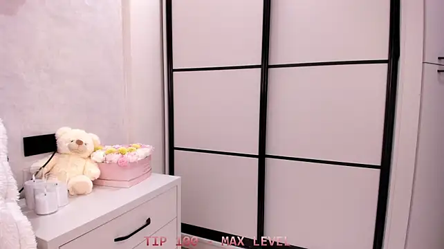 TinyKim_n Live XXX chat