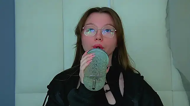 KeiraAsti Live XXX-Chat