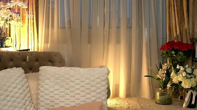 ChloeVelvetx Adlı Modelin Canlı XXX Sohbeti