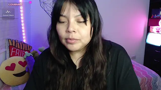 EllieMoonX 现场XXX聊天