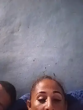 Chat +18 de MoanaCaspier ao vivo