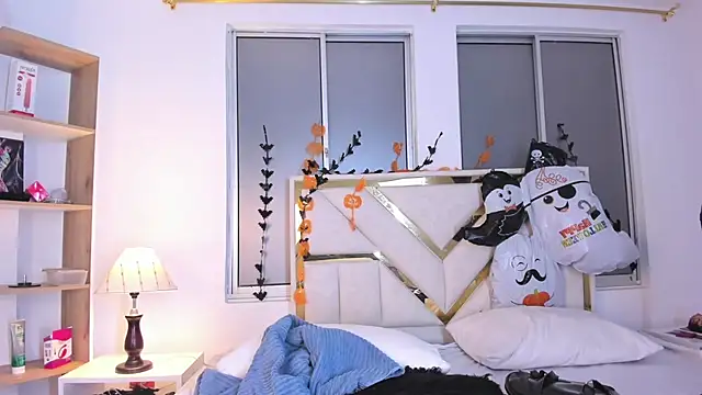 XXX chat uživo modela Exotic__April