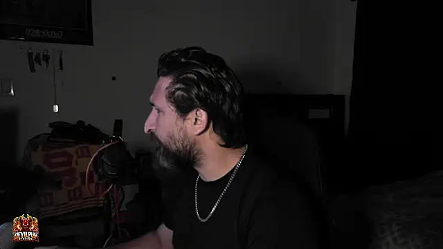 DevilPup75_ XXX чат на живо