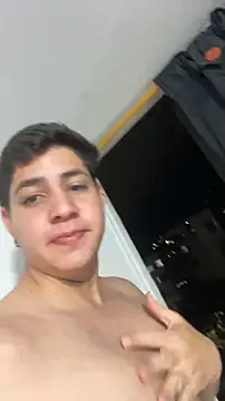 צ'אט XXX בשידור חי של Fozil_Dvice