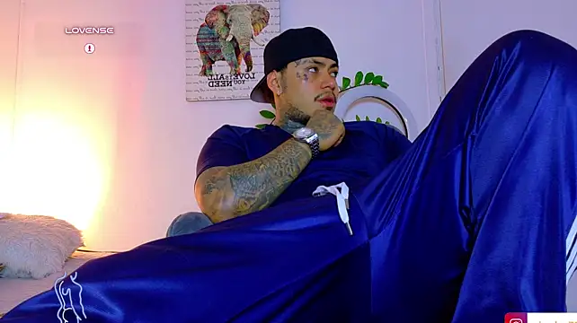 JordanSmiith_ élő XXX-chatje