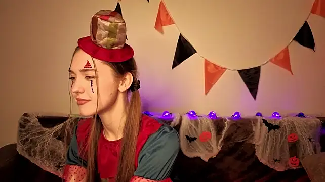 HopeWiltsey Adlı Modelin Canlı XXX Sohbeti