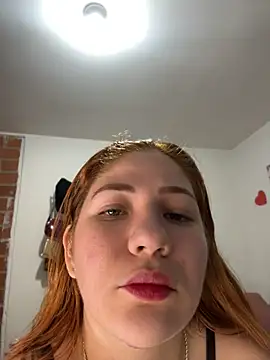 XXX chat uživo modela Celestedubois