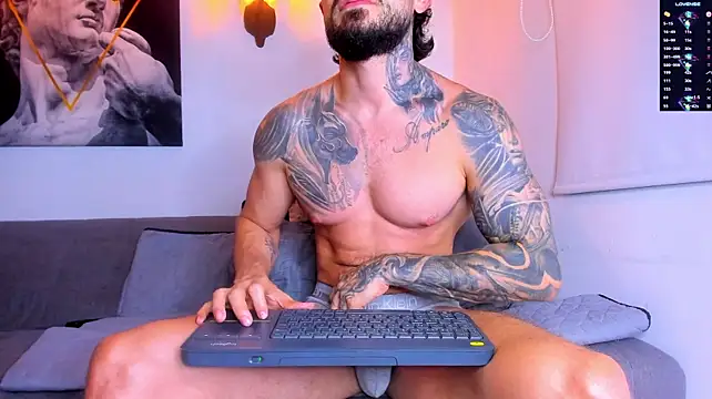 ChrisMiller69 现场XXX聊天