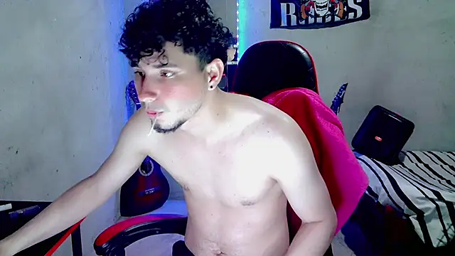 Atom_Hot – Naživo XXX chat