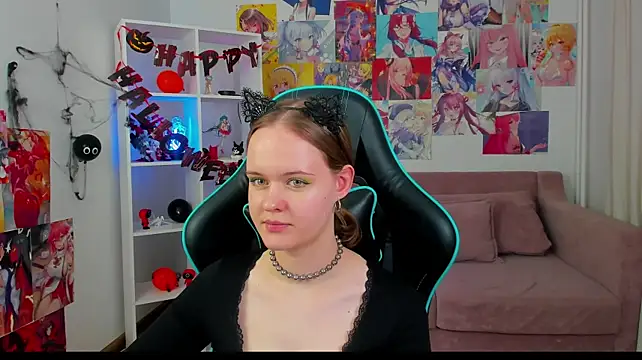 Chatroom XXX en direct de AdaRune