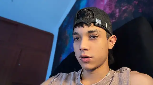 RoughDiamond_ 现场XXX聊天