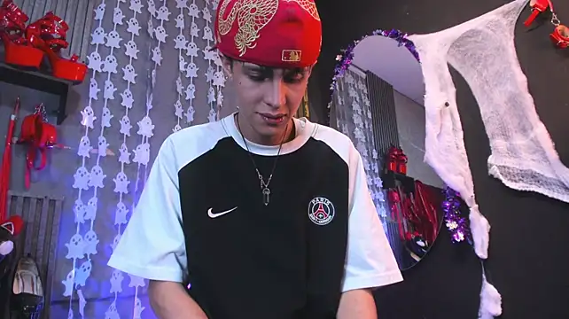 MikeHunteer Live XXX Chat
