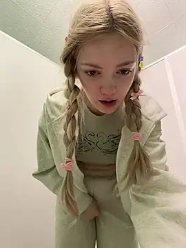 elsawhere's Live XXX Chat