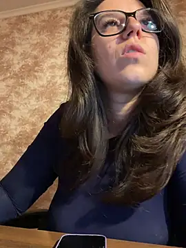 NadiraNoor's Live XXX Chat