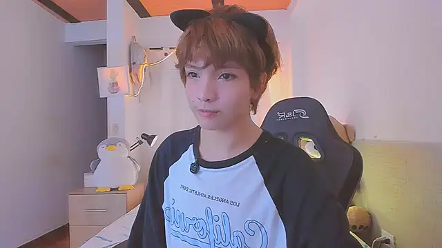 Chatroom XXX en direct de Sweet_Allan