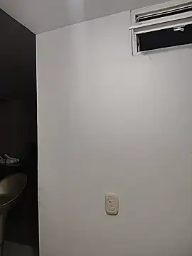 Juann-cock's Live XXX Chat