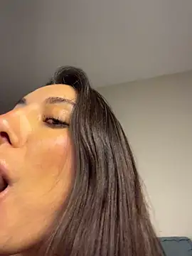 แชท XXX สดของ Carolini09
