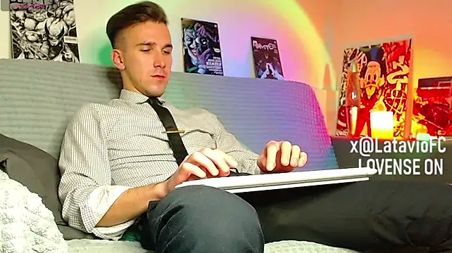 Midnighter_ Live XXX Chat